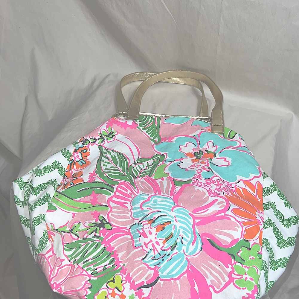 Lily Pulitzer Travel bag.